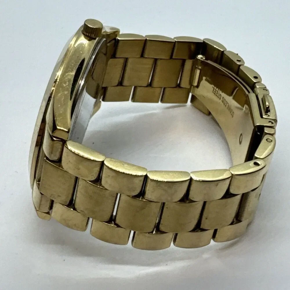 Michael Kors Slim Runway MK3335 Women's Gold Tone Analog Dial Wrist Watch JNA625